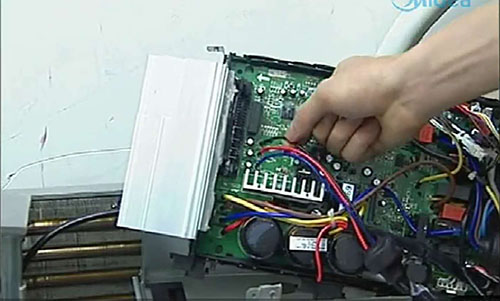 饶河美的空调电话是多少